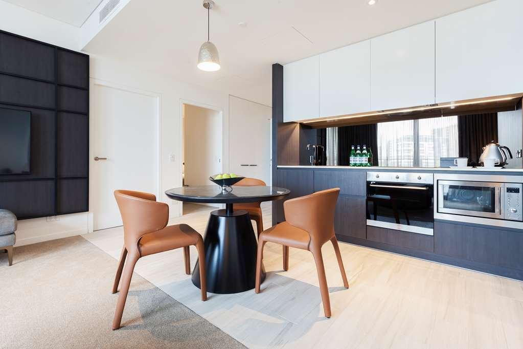One Global Resorts Green Square Sydney Felszereltség fotó The kitchen of a two-bedroom apartment