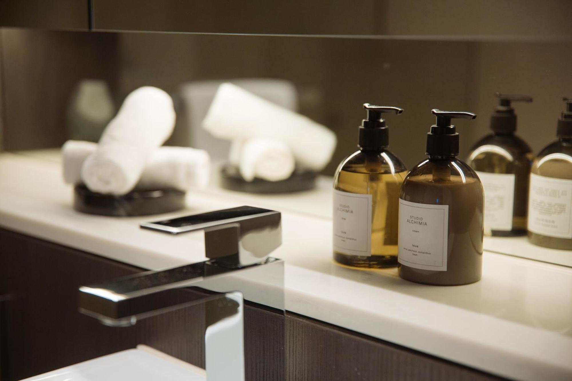 One Global Resorts Green Square Sydney Kültér fotó Soap dispensers